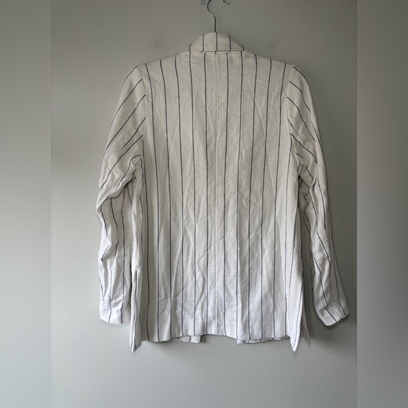 NEW Abercrombie & Fitch White Navy Pin Stripe Linen Blend Blazer‎ Size Medium - Picture 8 of 10